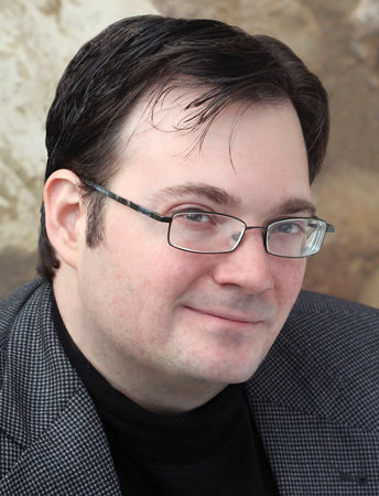 Brandon Sanderson