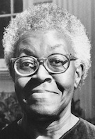 Photo of Gwendolyn Brooks