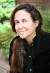 Photo of Naomi Shihab Nye