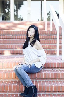 Gloria L. Huang