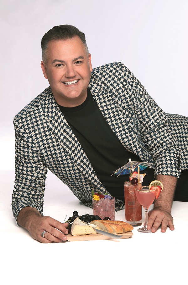 Photo of Ross Mathews