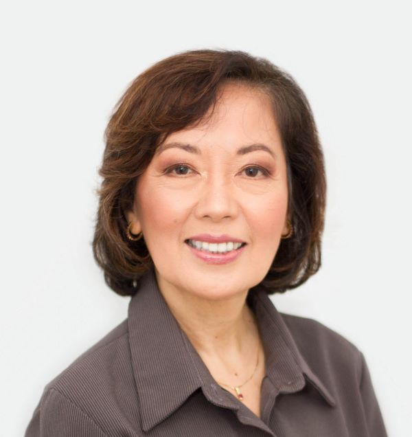 Photo of Sandie Oreta Gillis