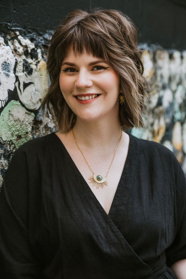 Photo of Lisa Dubois-Thompson