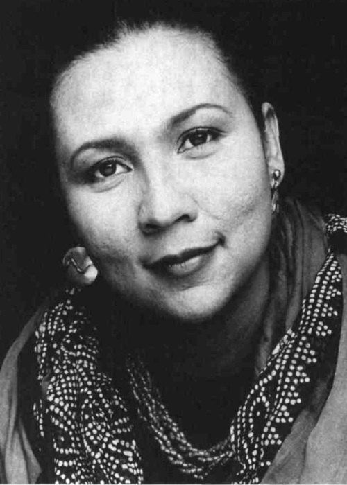 Photo of bell hooks